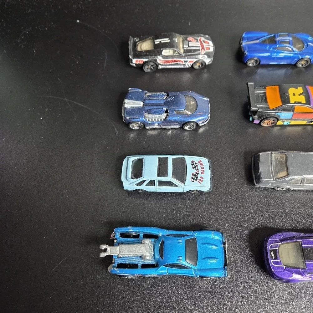 Hot Wheels Diecast Car Lot of 12 Sports Cars Mixed Models Loose 1:64